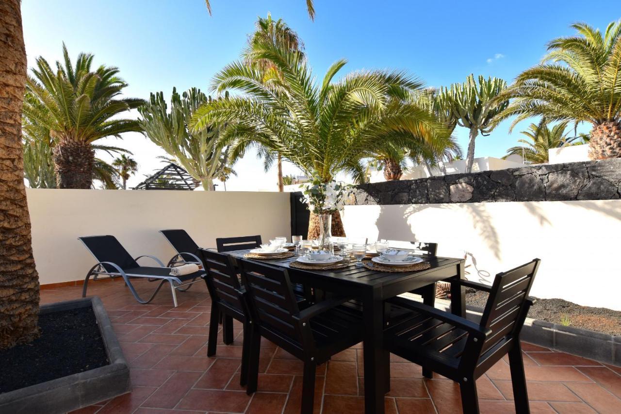 Sunny Bungalow In Front Of The Sea 3 Bedrooms Costa Teguise Exterior photo